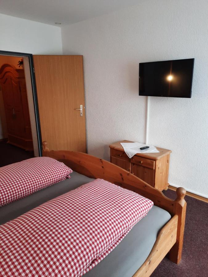 Landgasthof Rotlipp Gaestezimmer Ortenberg (Hessen) Exterior foto
