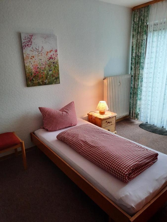 Landgasthof Rotlipp Gaestezimmer Ortenberg (Hessen) Exterior foto